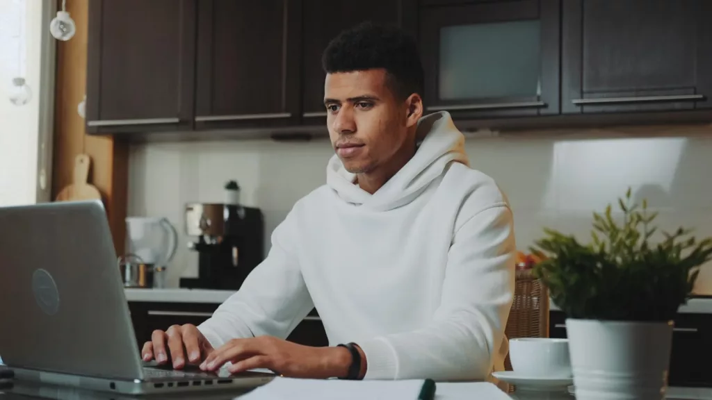 Formas de guiar o consumidor através de uma conversa no chatbot - Blog da Hi Platform